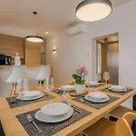 Apartman Modern Marko With Sea View *