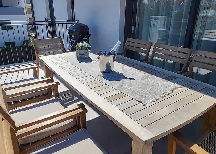 Modern Marko With Sea View 公寓 马林斯卡