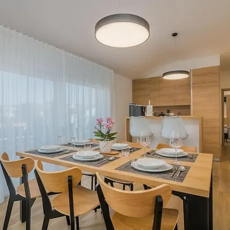 Appartamento Modern Marko With Sea View Malinska