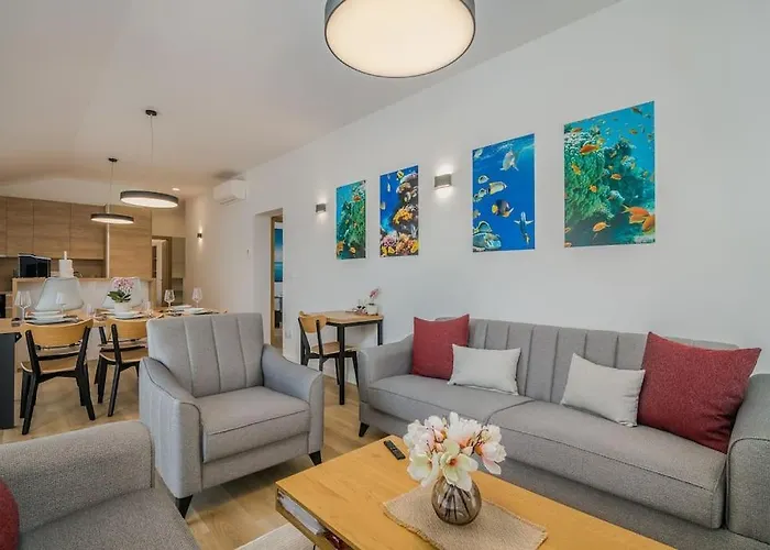 Modern Marko With Sea View Апартаменты