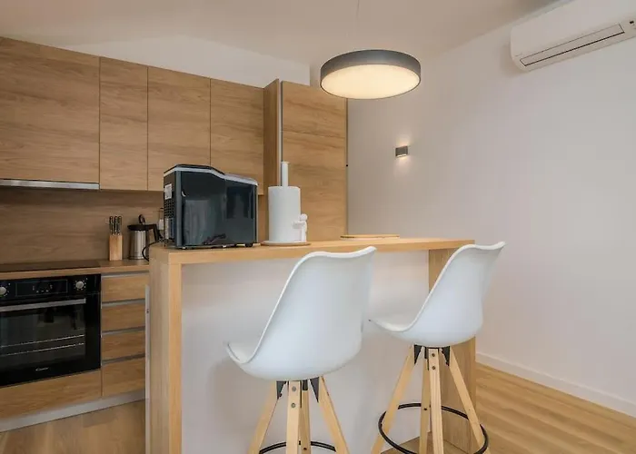Modern Marko With Sea View * Малинска