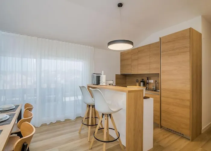 Апартаменты Modern Marko With Sea View *