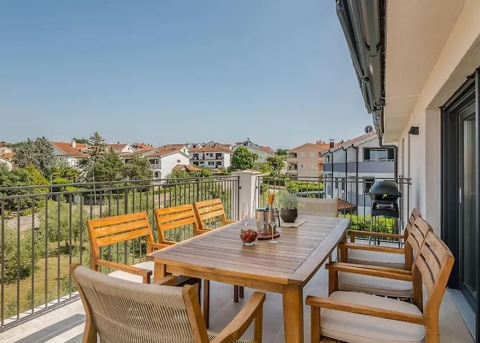 Modern Marko With Sea View *
