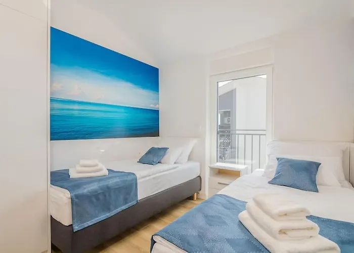 Modern Marko With Sea View Апартаменты Малинска