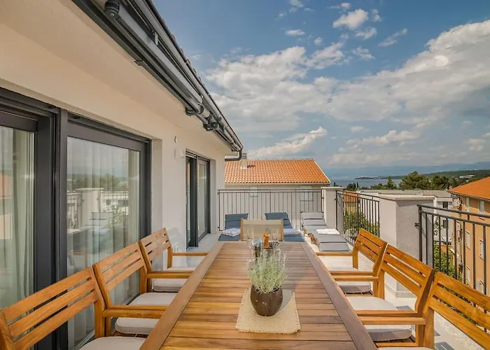 Апартаменты Modern Marko With Sea View Малинска