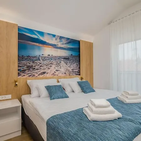 Modern Marko With Sea View Apartament *